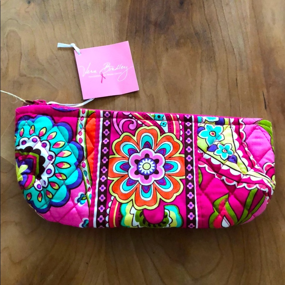 Vera Bradley brush & pencil pink swirls